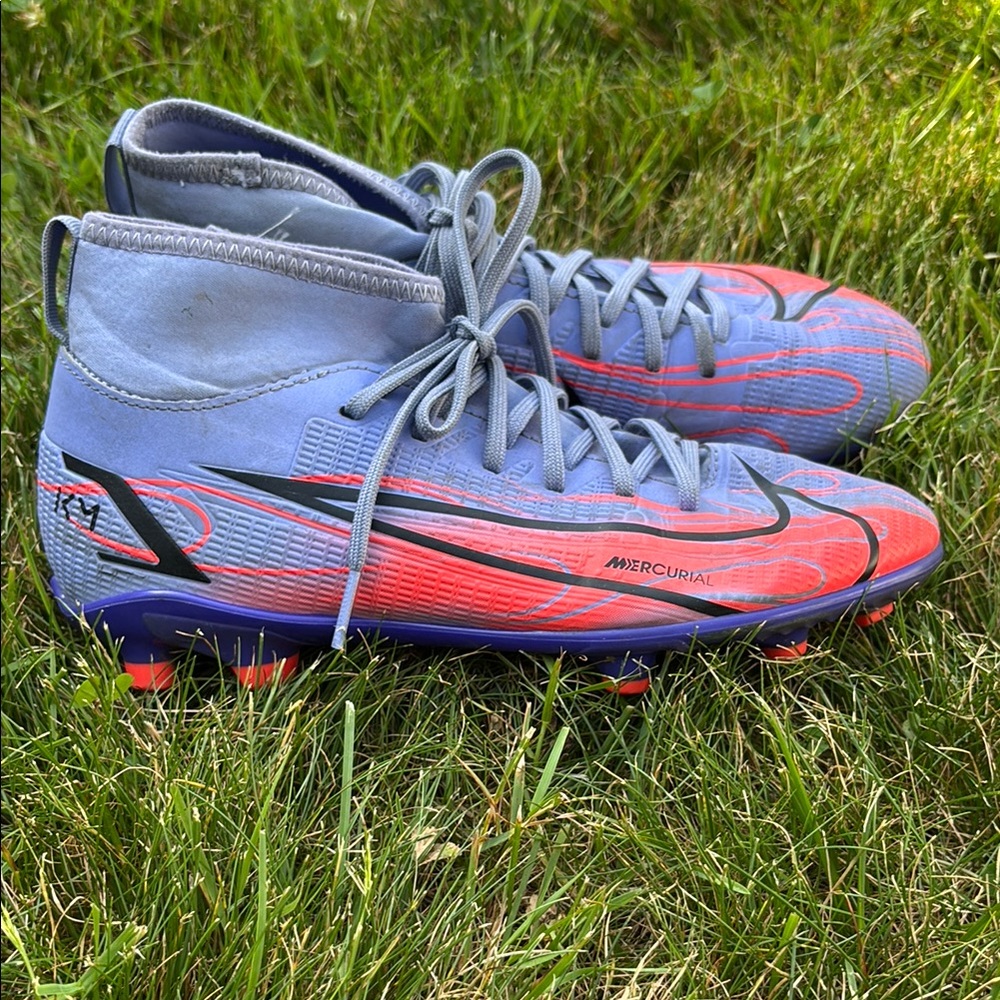Nike Kylian Mbappe’ Mercurial Superfly 8 Soccer Cleats - youth 4